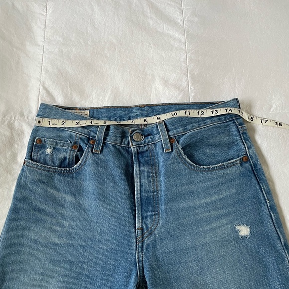 NWOT $108 Levi’s 501 Original Fit Women's Jeans 27x30 - Picture 11 of 14